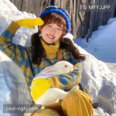 焦轲益